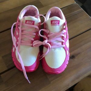 Women’s Nike size 6 shoe